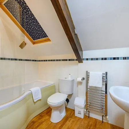 Rb1gh- Cosy, Free Parking & Fast Wi-fi Apartmán Leeds (West Yorkshire)