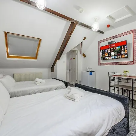 Apartmán Rb1gh- Cosy, Free Parking & Fast Wi-fi *