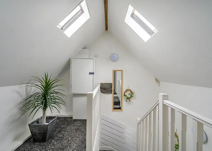 Rb1gh- Cosy, Free Parking & Fast Wi-fi *